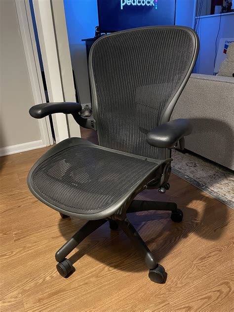 herman miller aeron where to buy reddit|is herman miller aeron comfortable.